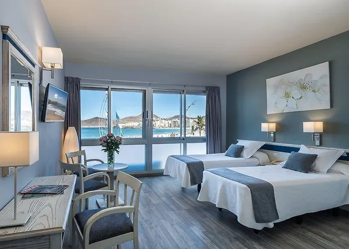 كولون بلايا