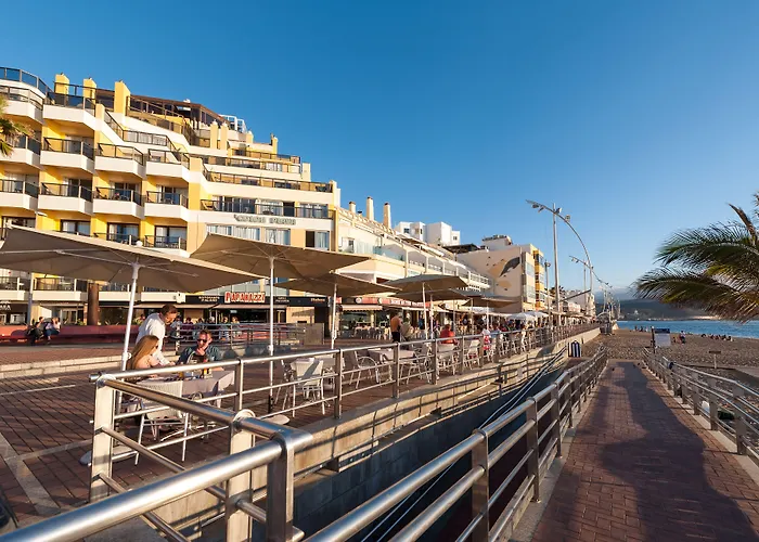 Апартаменти Colon Playa