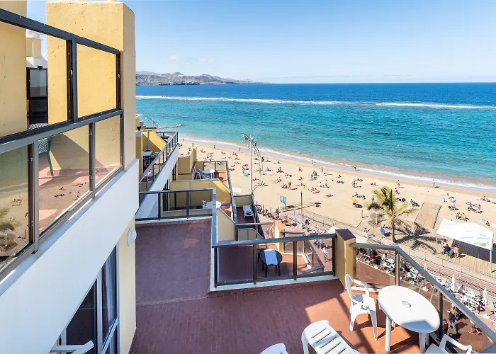 Colon Playa Апартаменти *