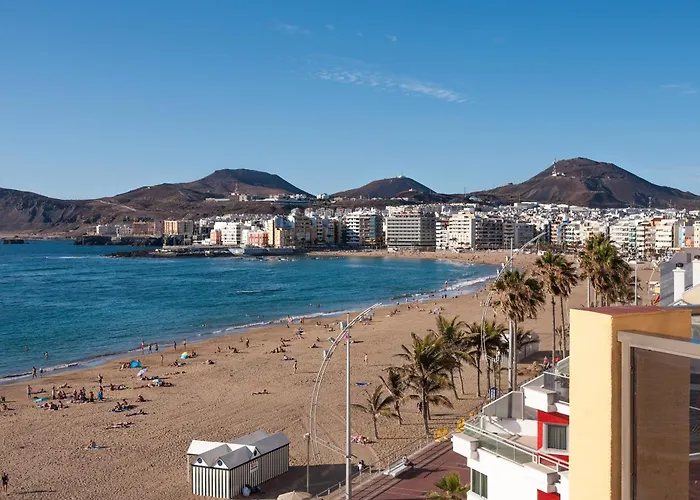 Апартаменти Colon Playa *